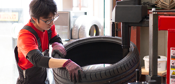 接客からタイヤ交換の一通りの流れは3STEP