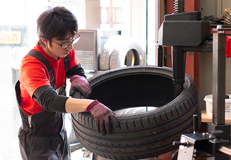 接客からタイヤ交換の一通りの流れは3STEP